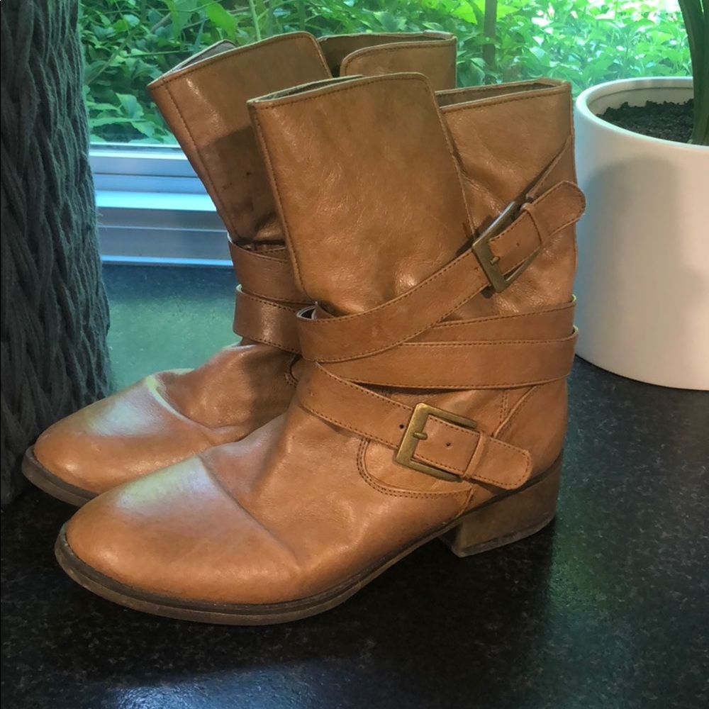 Steve Madden boots
